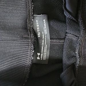 Womens XS (2/4)Under Armour Cold Gear pants